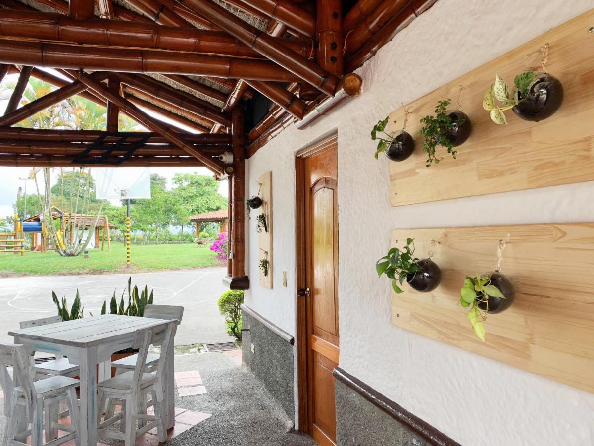 Finca Hotel Santana Montenegro Exteriör bild