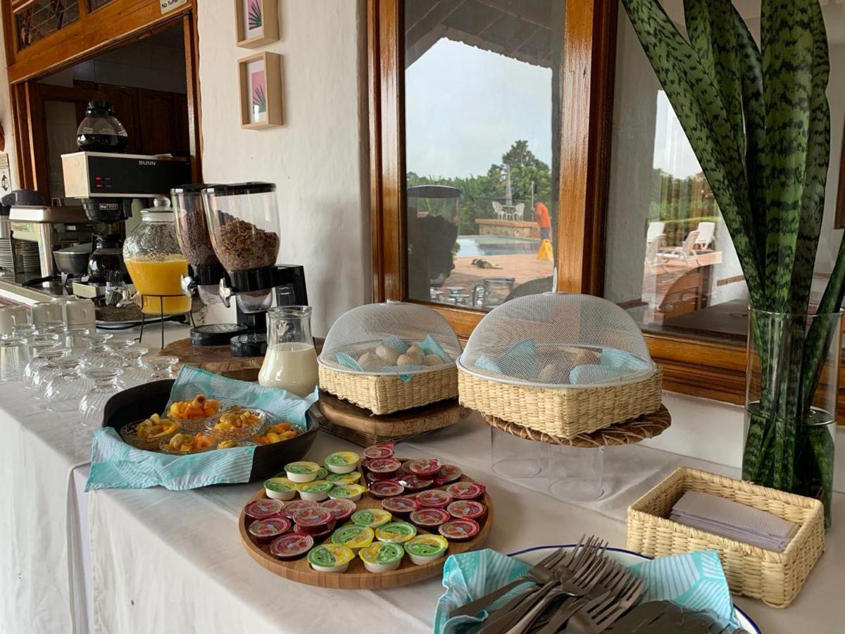 Finca Hotel Santana Montenegro Exteriör bild