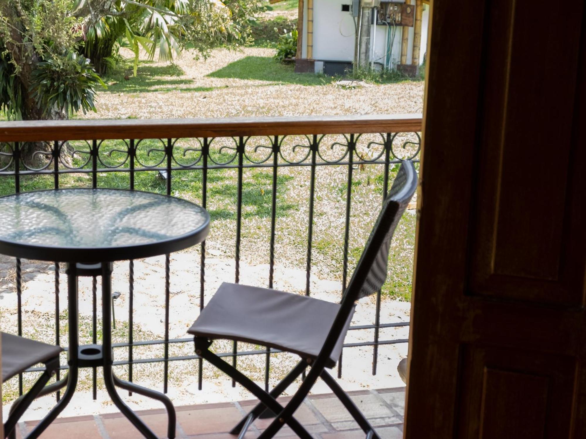 Finca Hotel Santana Montenegro Rum bild